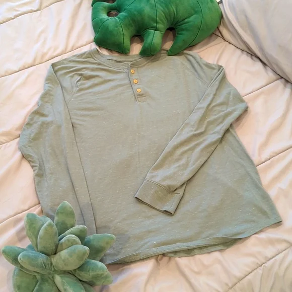 Men's Long Sleeve Henley T-Shirt Goodfellow & Co - Picture 1 of 8